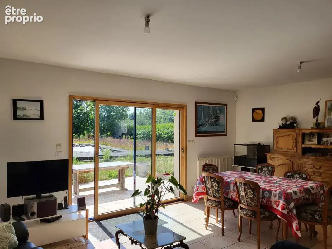 Maison de plain-pied à QUEMPERVEN (22450), piscine naturelle et verger ! - photo 13