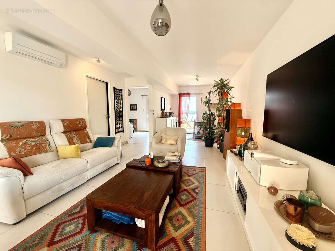 Appartement à VILLENEUVE-DE-LA-RAHO