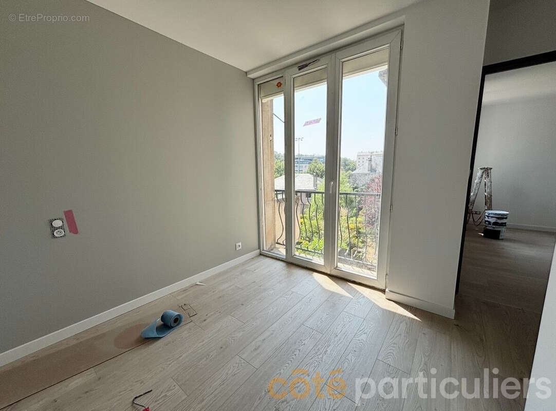 Appartement 23 m² à Rodez  - photo 2