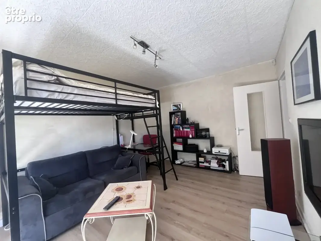 Appartement lumineux avec balcon et stationnement - photo 3