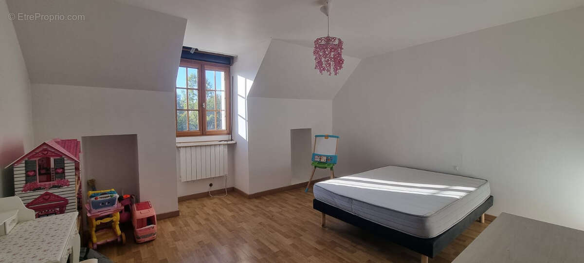 Maison à LONGUEVILLE