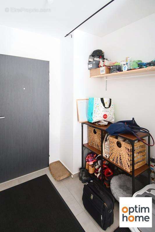 Appartement plain pied 50m2 environ - terrasse - place de parking privative - vendu meuble - photo 20