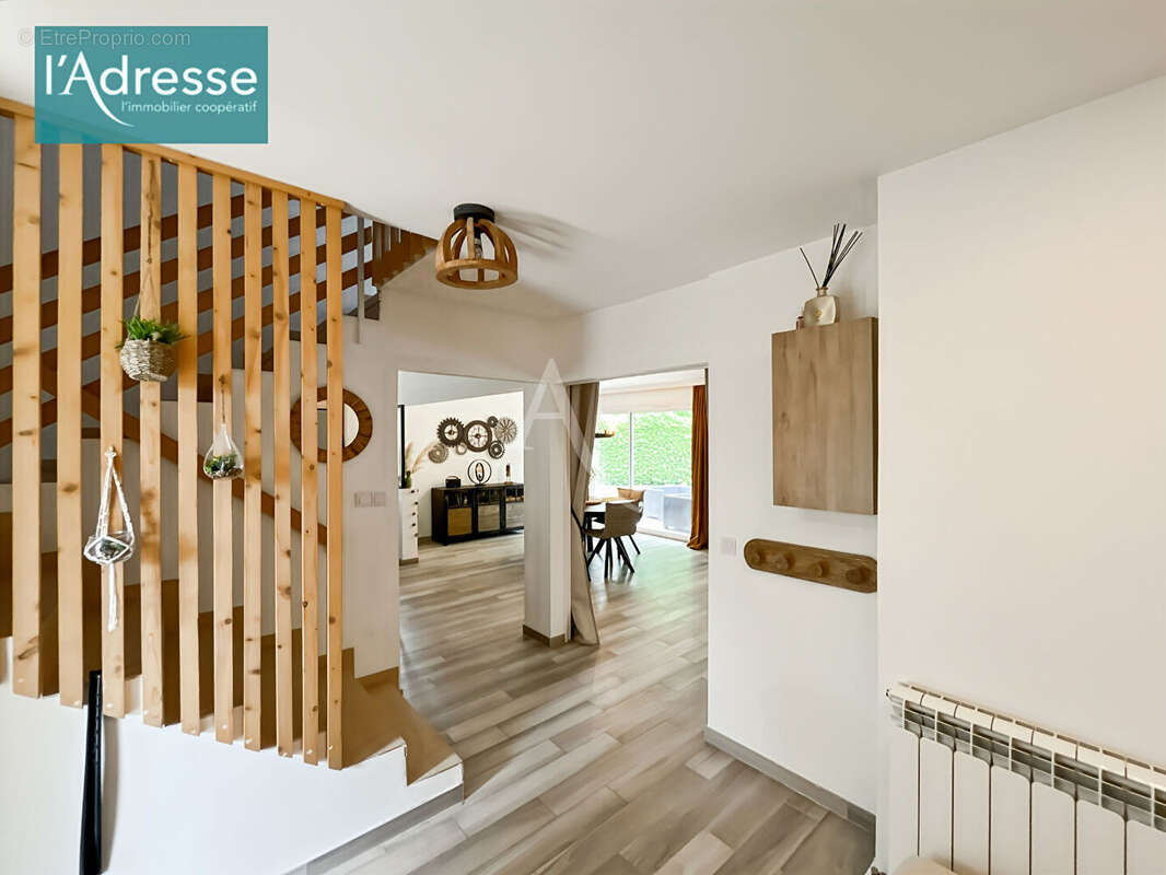Maison à MEULAN