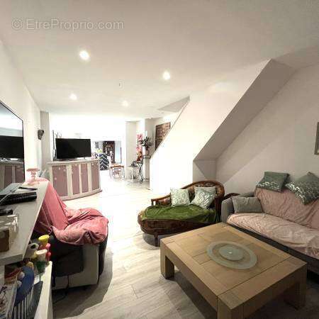 1 n°4 - Maison à EU