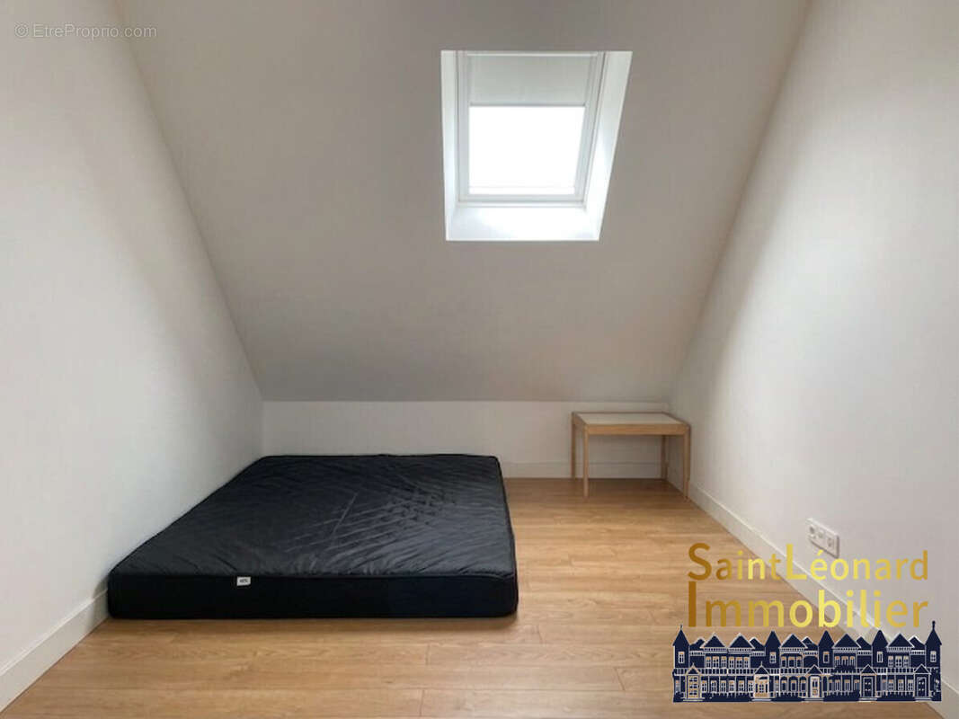 Appartement à FOUGERES
