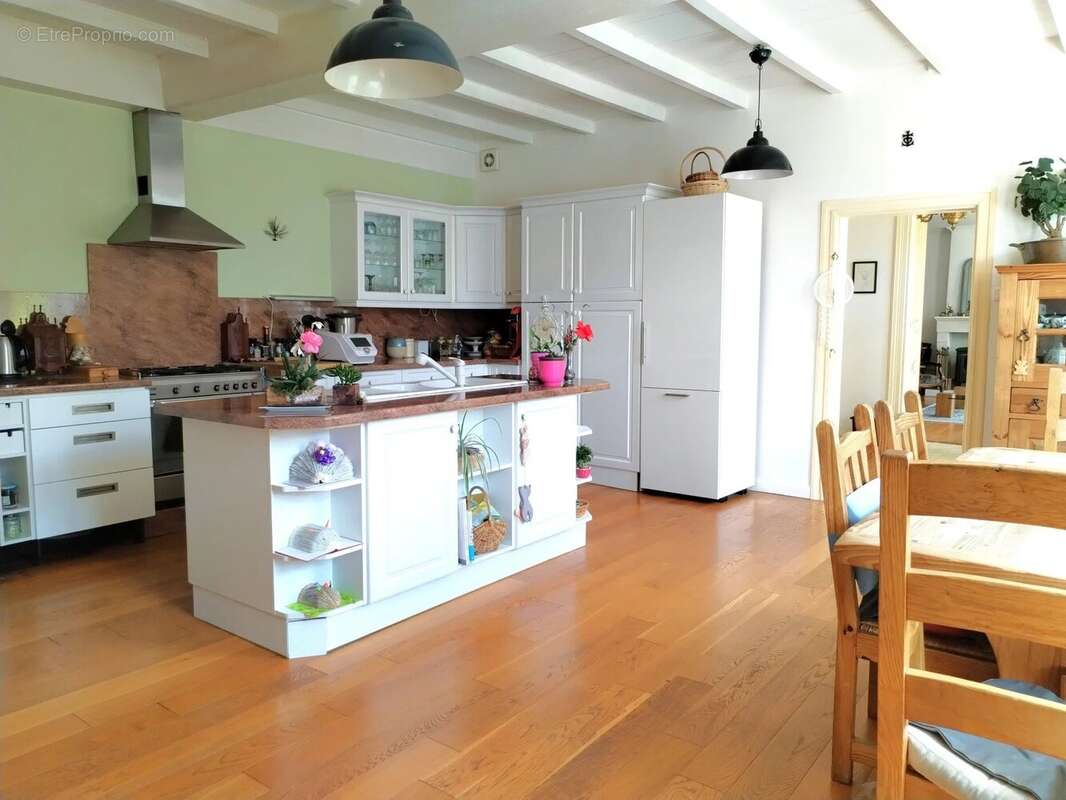 Maison à SAINTE-SEVERE