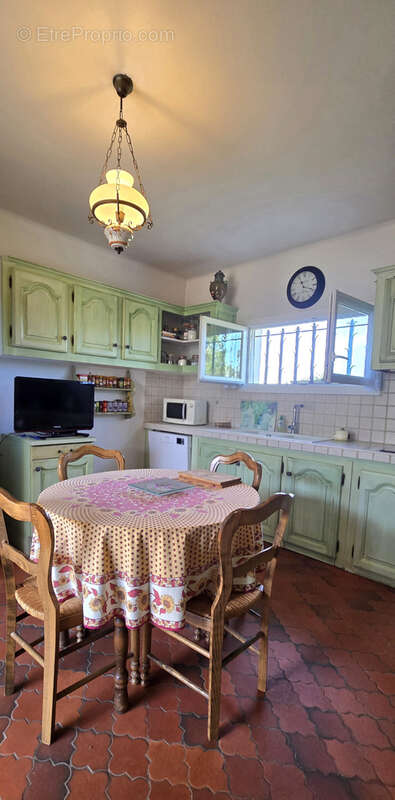 Maison à L&#039;ISLE-SUR-LA-SORGUE