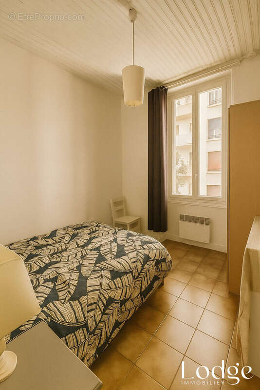 Appartement à MARSEILLE-7E