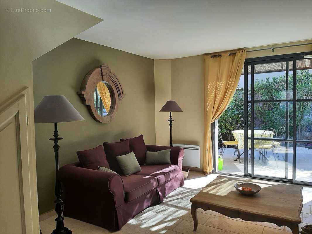 Maison à SAINT-LAURENT-DE-LA-CABRERISSE