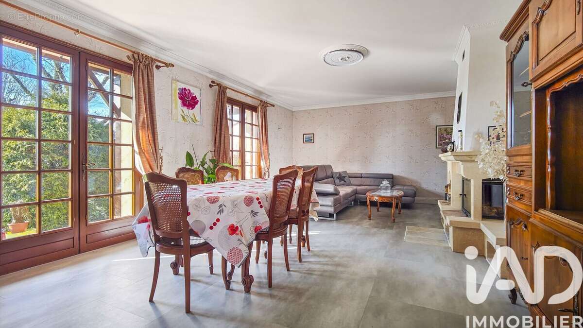 Photo 6 - Maison à MIRANDOL-BOURGNOUNAC