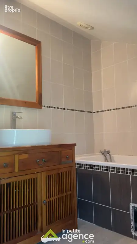 Maison 6 pièces 194 m² à vendre à Sancoins (18600) - photo 11