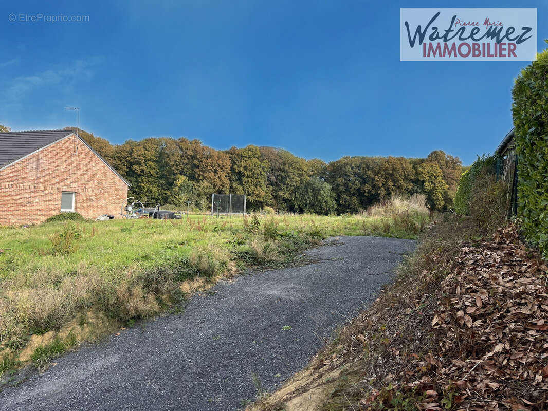 Terrain à LE QUESNOY