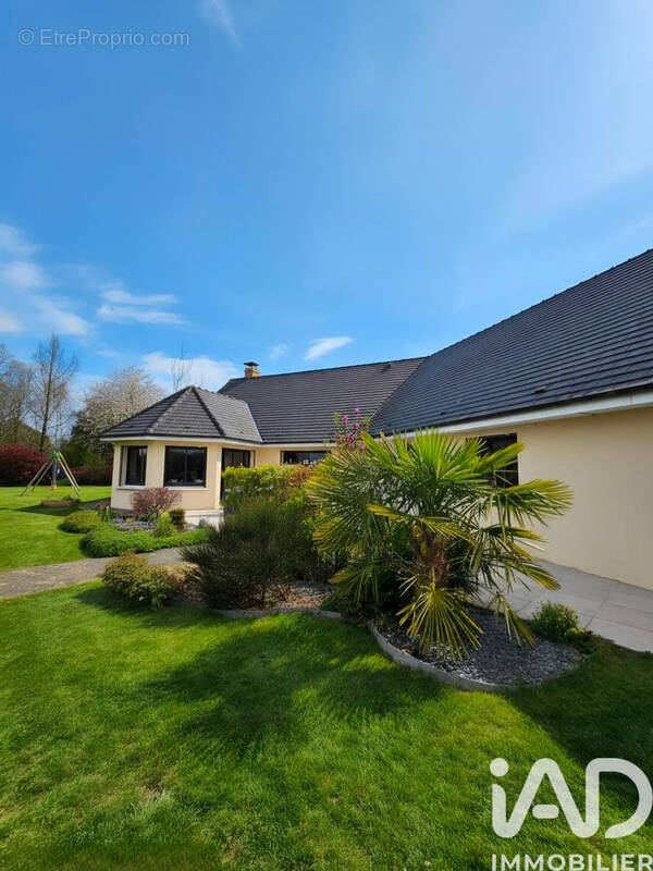 Photo 1 - Maison à SAINT-SAENS