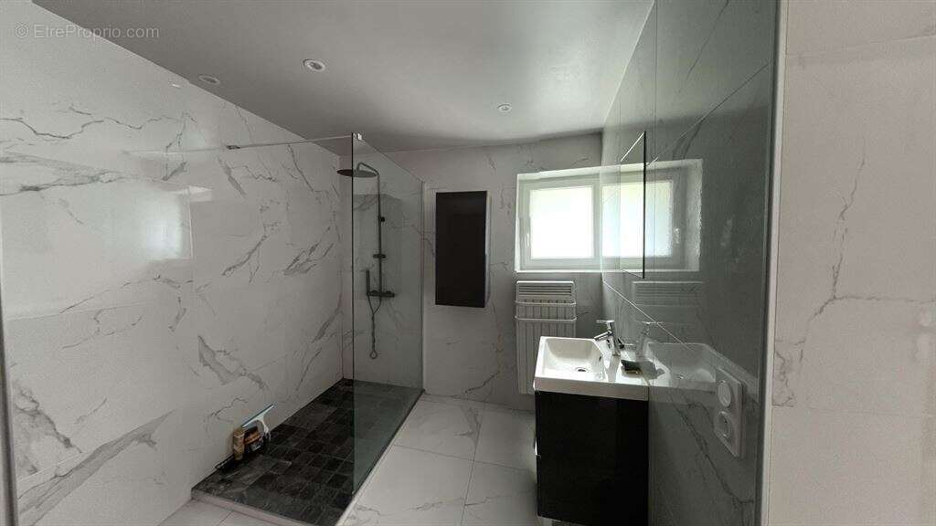 Maison à CLERMONT-FERRAND