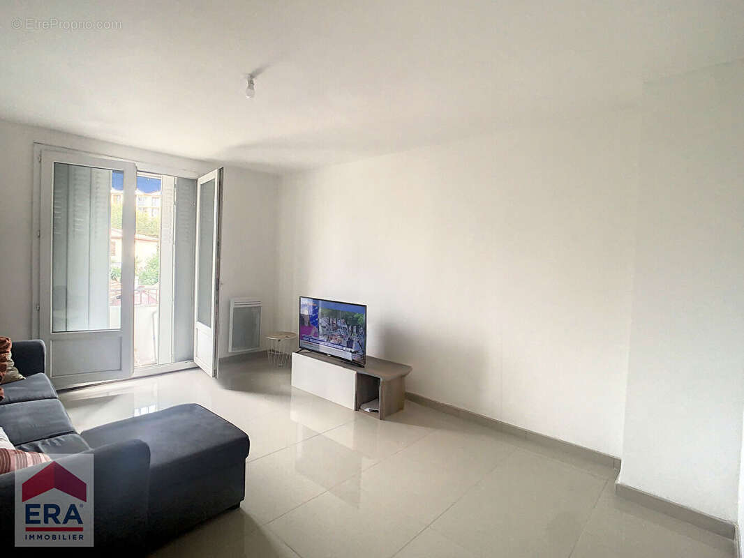 Appartement à MARSEILLE-14E