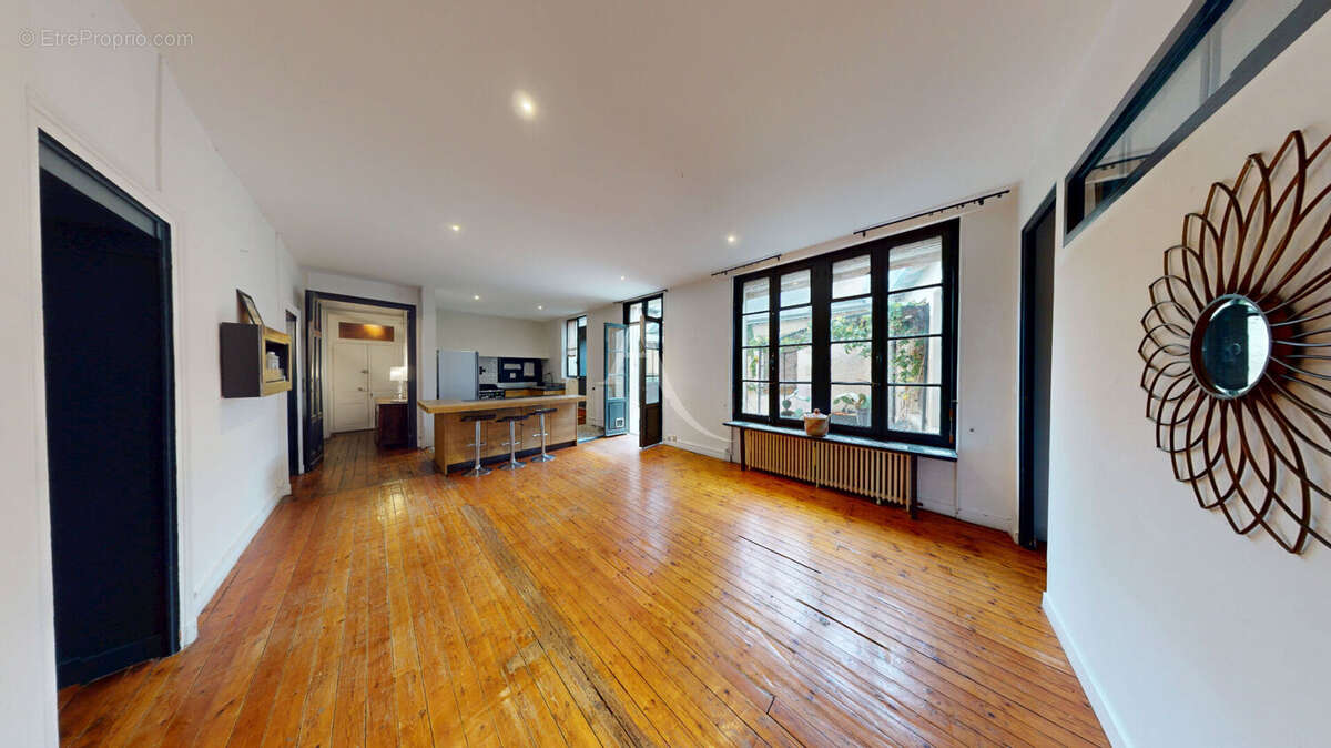 Appartement de caractère avec terrasse en plein coeur de Poitiers - photo 2