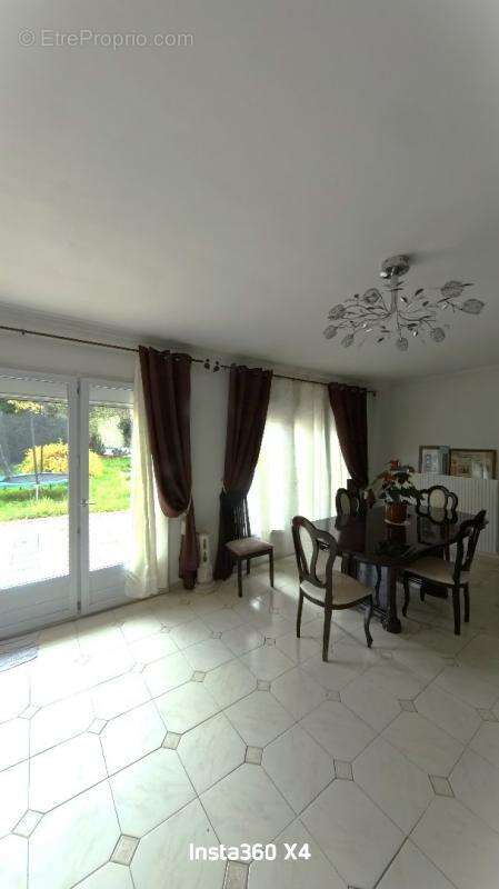 Maison à BONNEUIL-SUR-MARNE