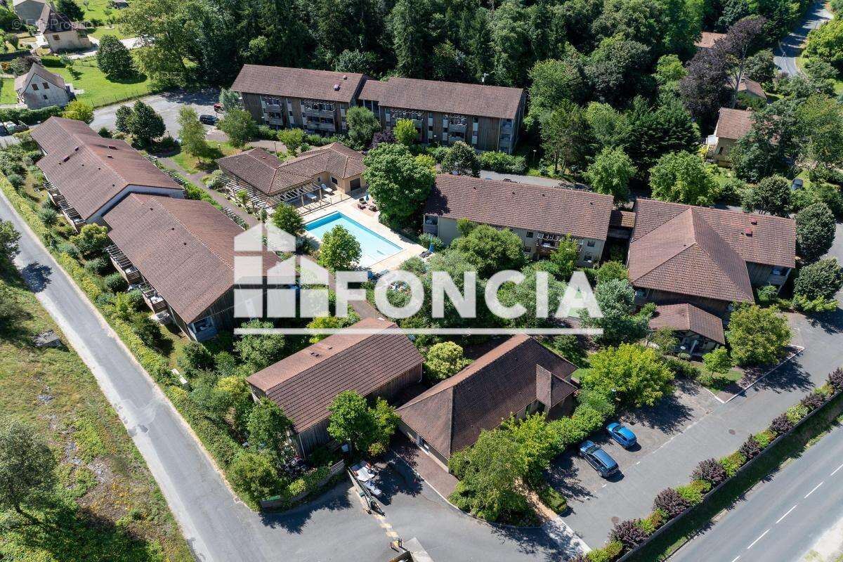 Appartement à LES EYZIES-DE-TAYAC-SIREUIL