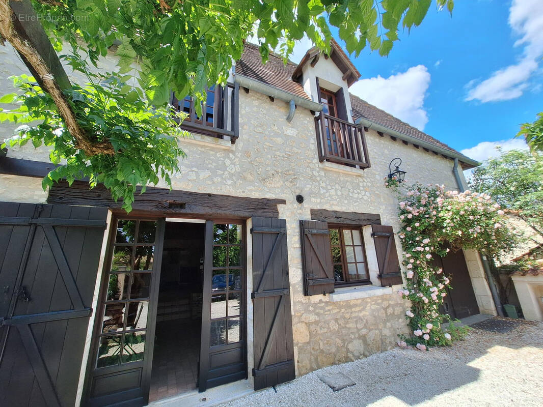 Maison à BOURDEILLES