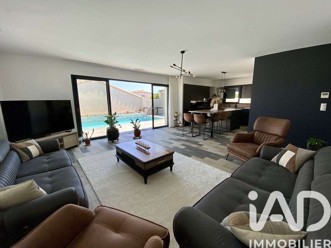 Photo 2 - Maison à MOUSSAN