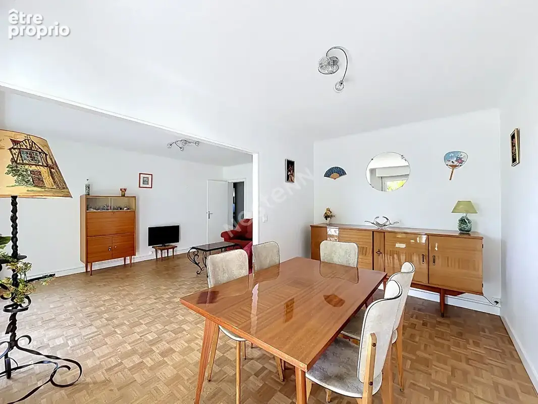 Nantes Jules Verne - T3 de 2 chambres avec balcon avec place de parking et cave - photo 2