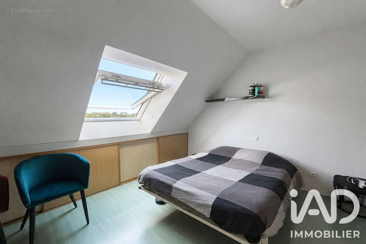 Maison 162 m² à Saint-Thurial  - photo 6