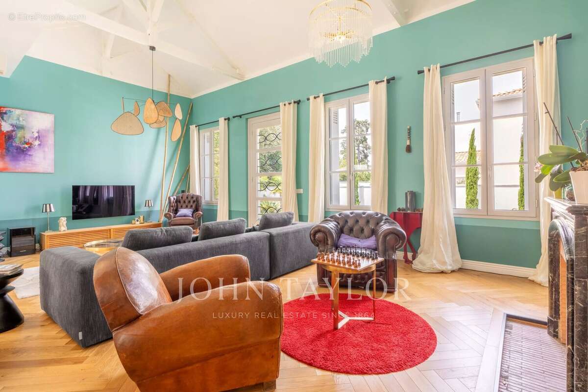 Maison à BORDEAUX
