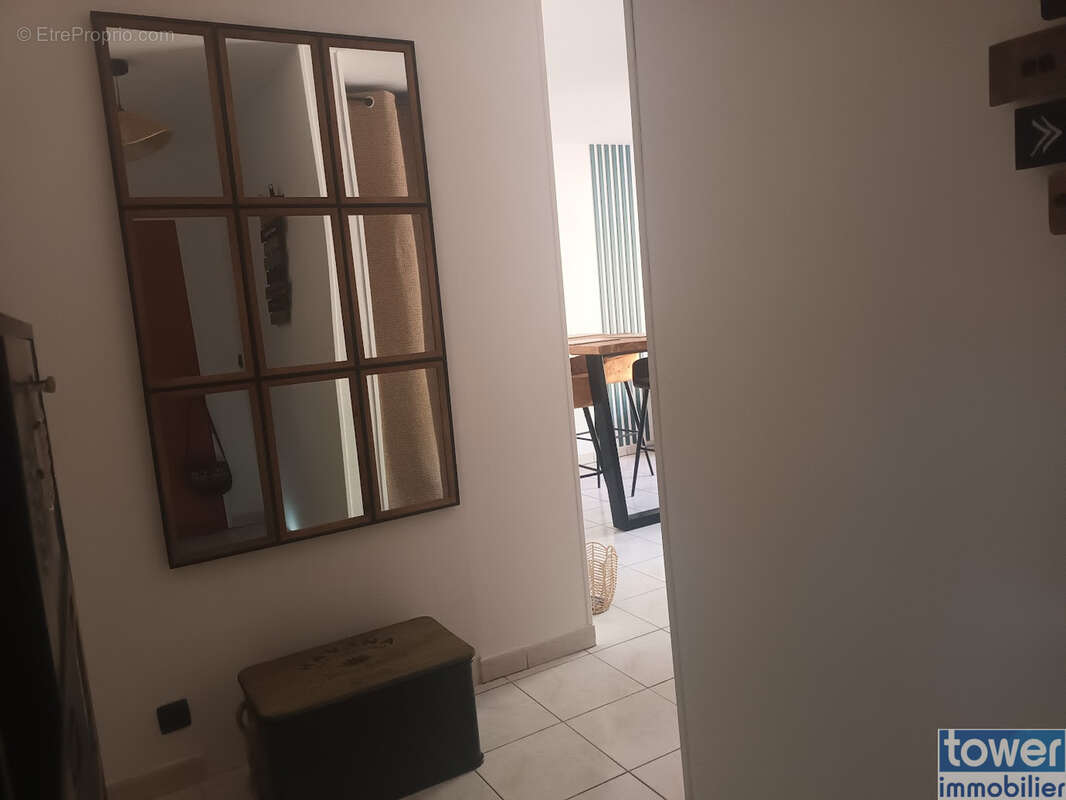 Appartement 2 chambres jardin place de parking piscine - photo 10