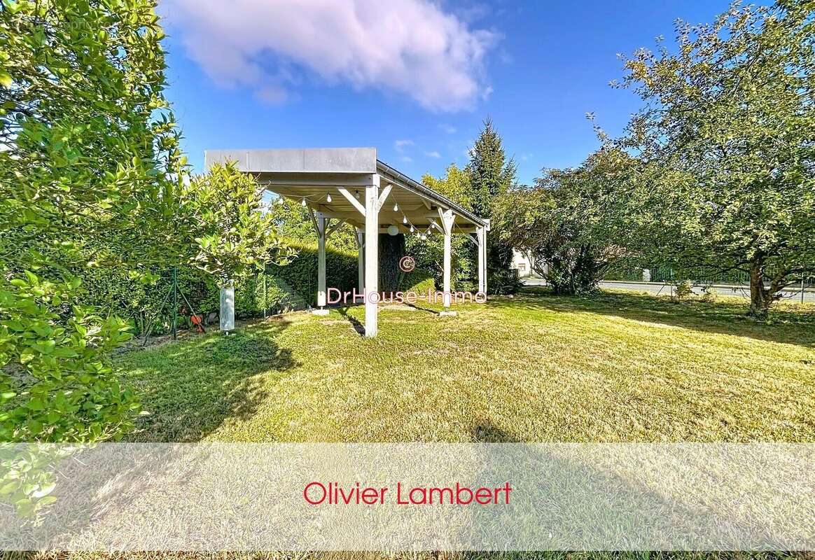 Maison à VERS-SUR-SELLES