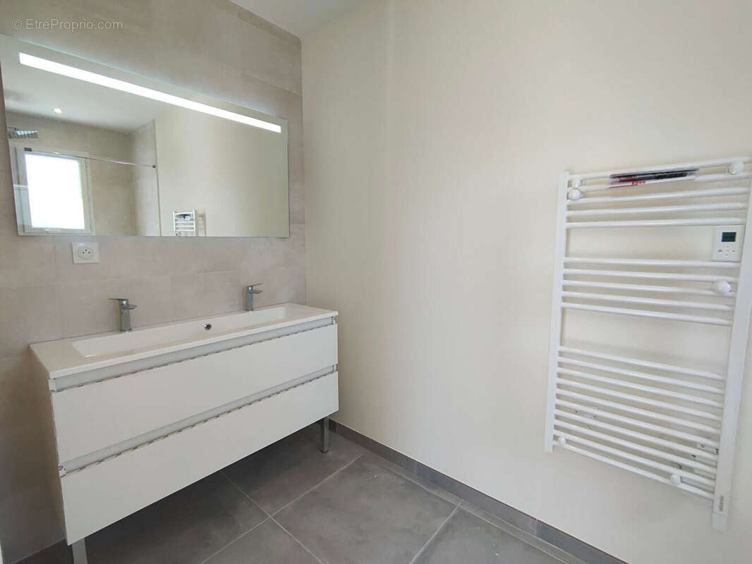 Maison à SAINT-PALAIS-SUR-MER