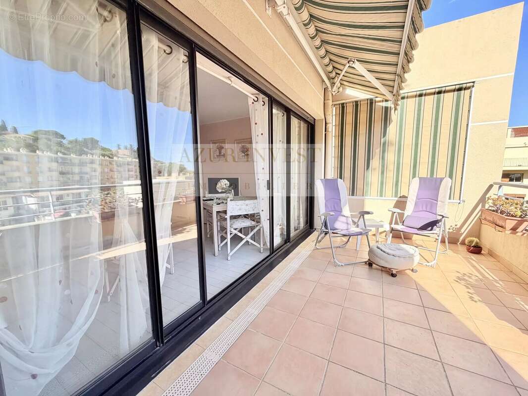 Appartement à ROQUEBRUNE-CAP-MARTIN