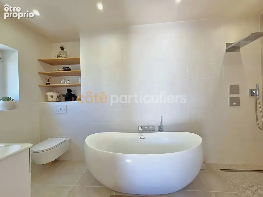 Vaux-sur-Seine (78740) - Maison d'exception de 255 m² sur 2 970 m² de terrain - photo 9