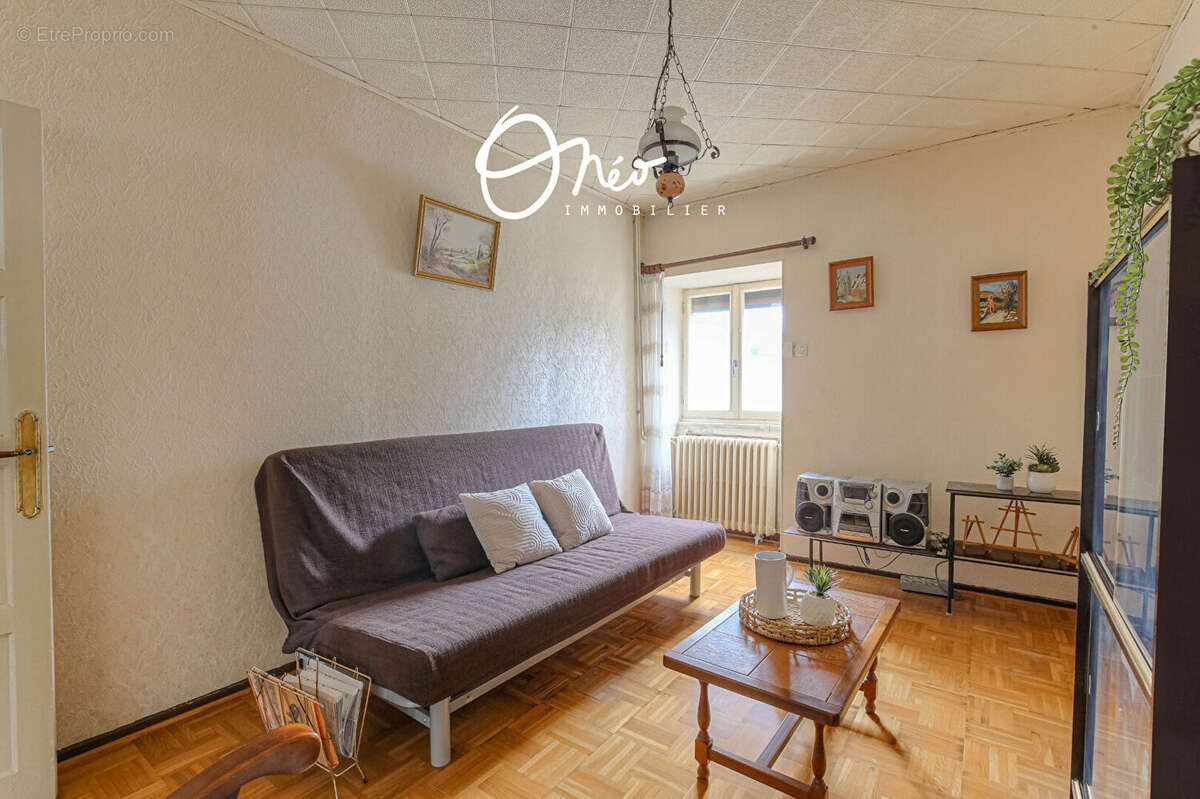 Maison à MIONS