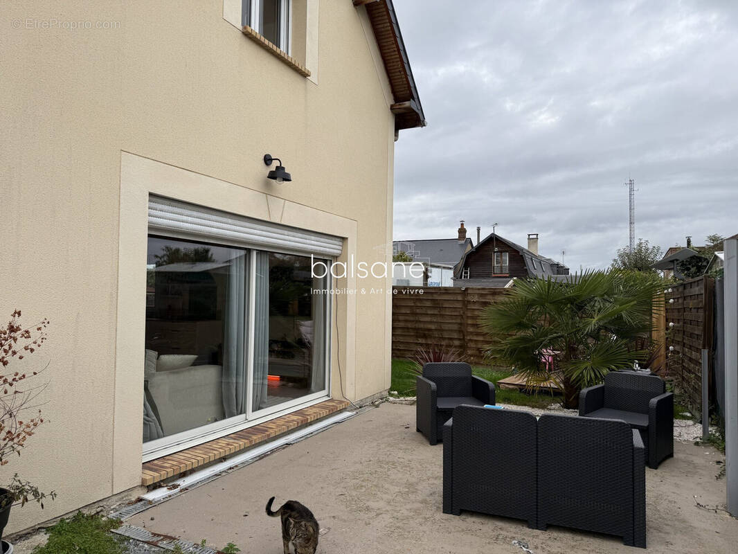 Maison à CAUDEBEC-LES-ELBEUF