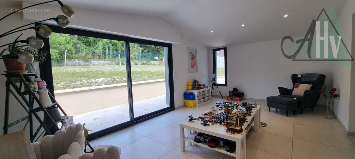 Maison de ville - 216 m2 - Provins - photo 11
