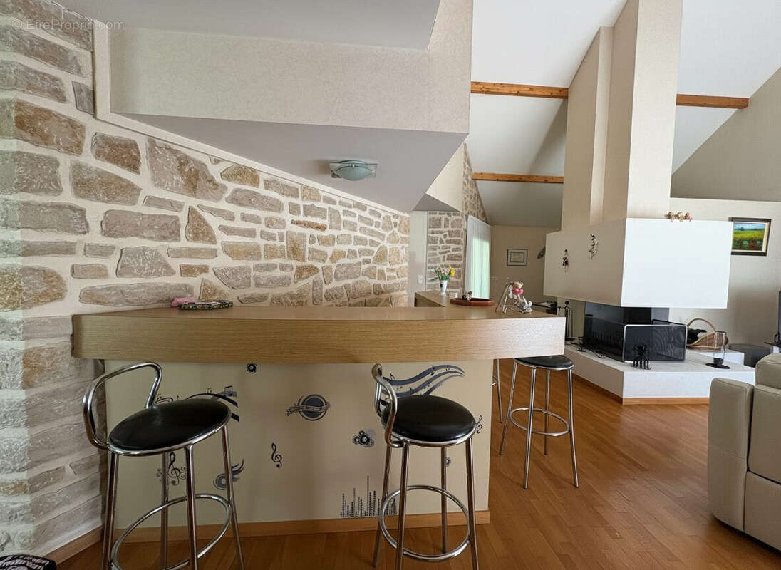 Maison 194 m² à Conches-Sur-Gondoire  - photo 3