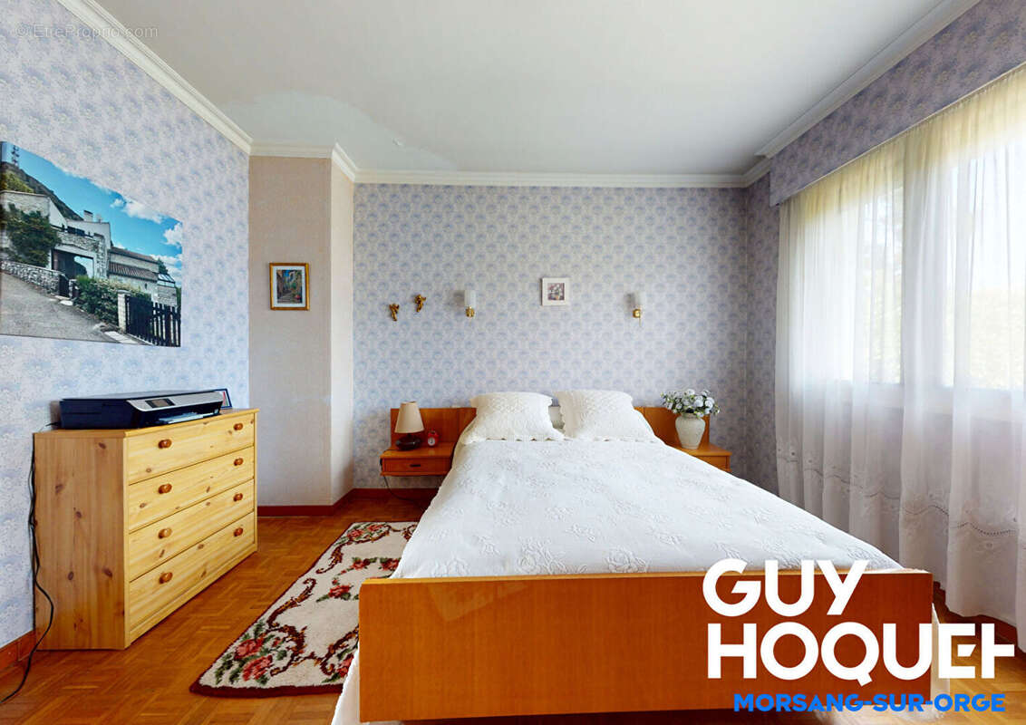 Maison à FLEURY-MEROGIS