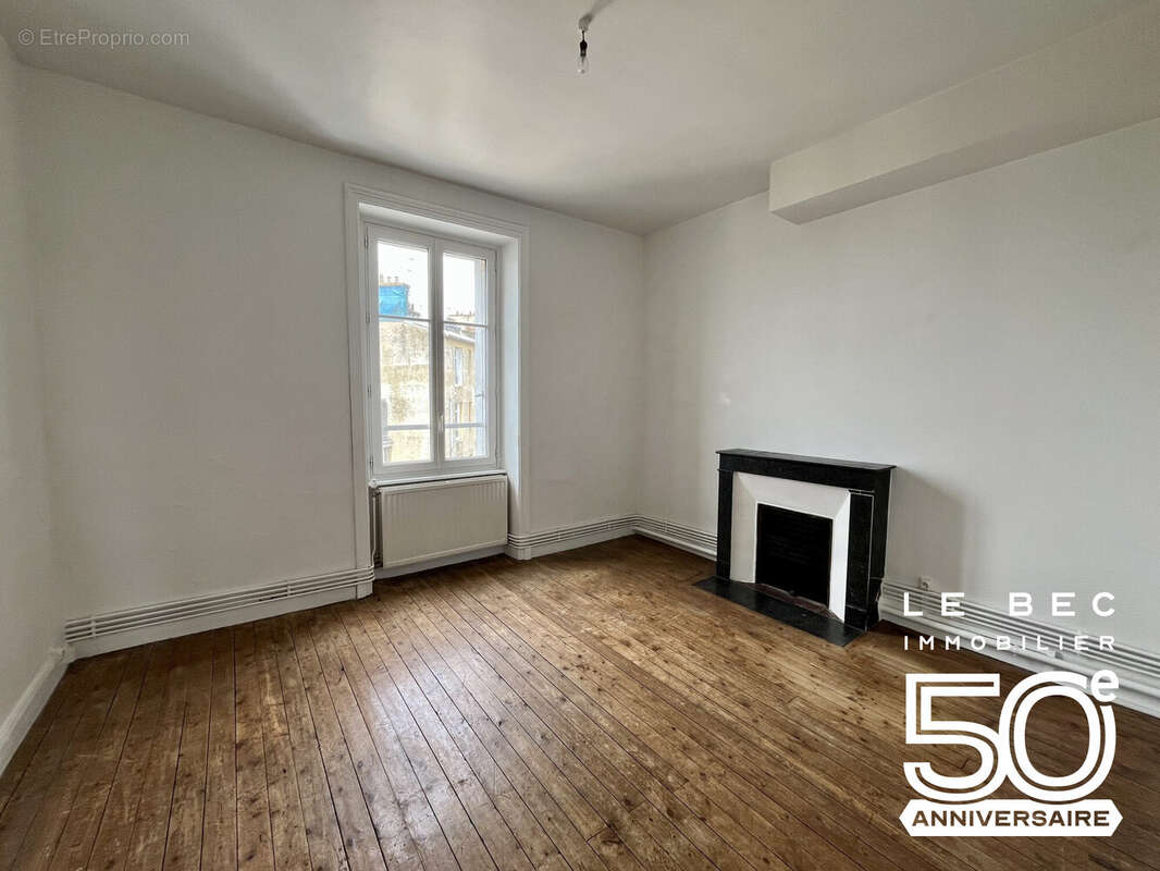 Appartement 102 m² à Vannes  - photo 3