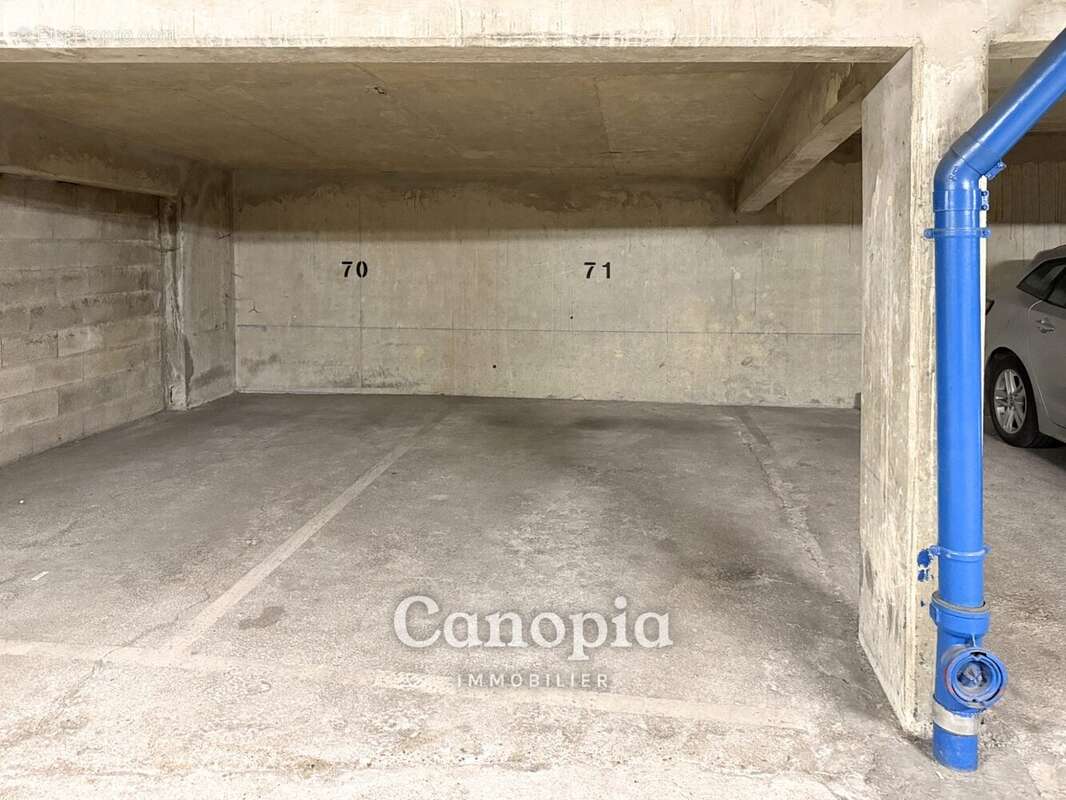 Parking à ARCUEIL