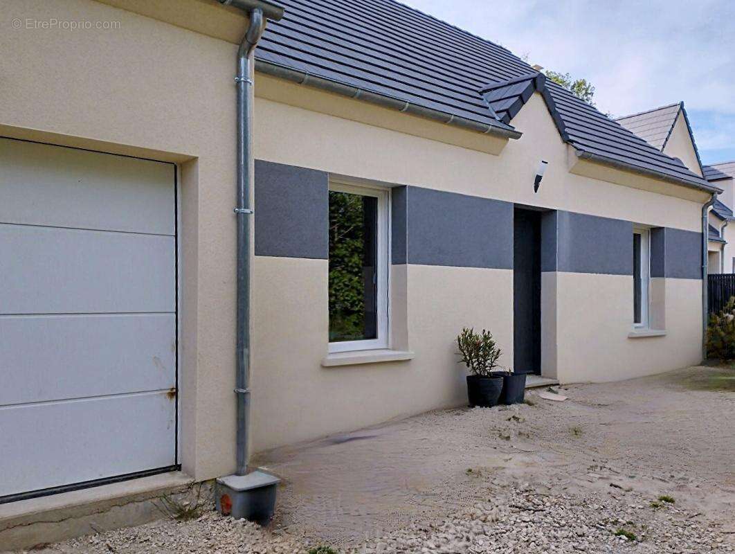 Maison à BONNEVAL