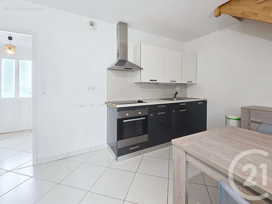 Appartement 73 m² à Troyes  - photo 4