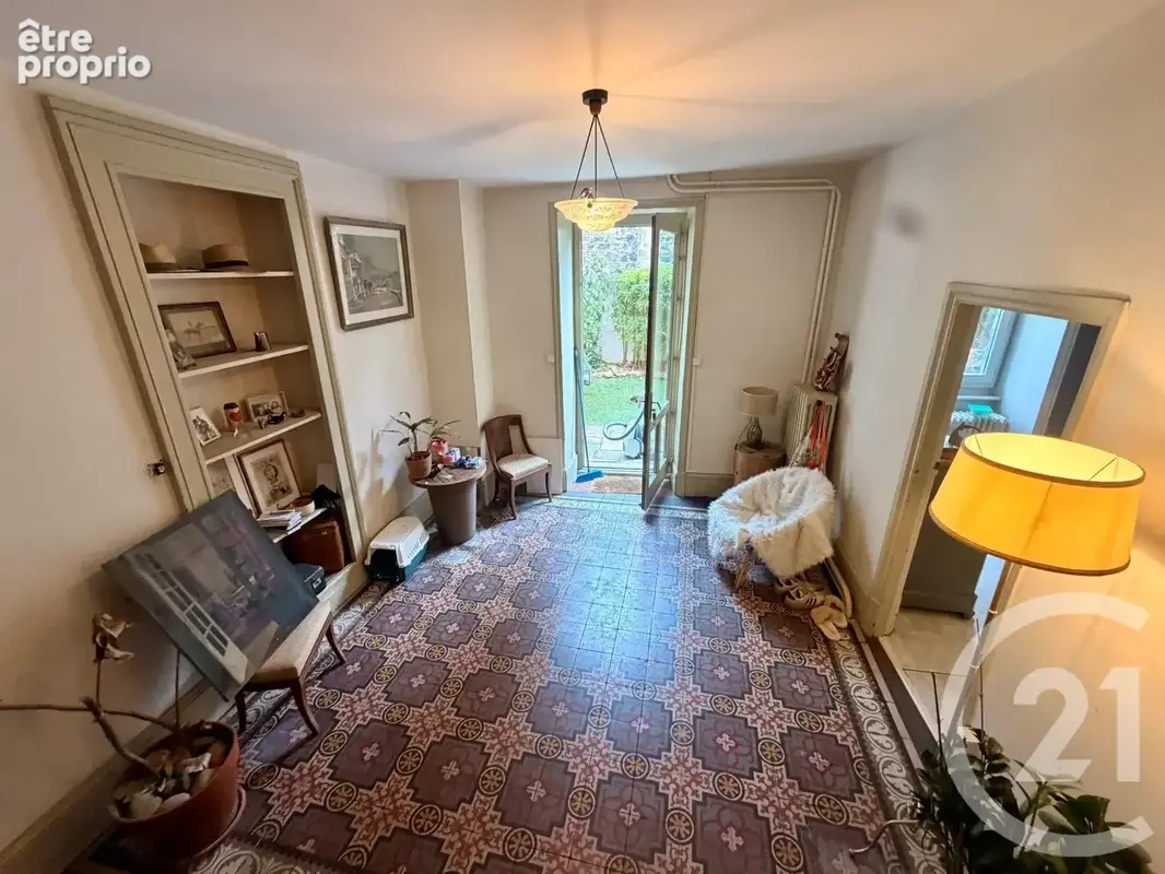 Maison 7 pièces 228 m² à vendre à Annonay (07100) - photo 6