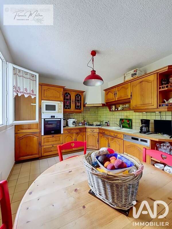 Maison 175 m² à La Houssaye-En-Brie  - photo 3