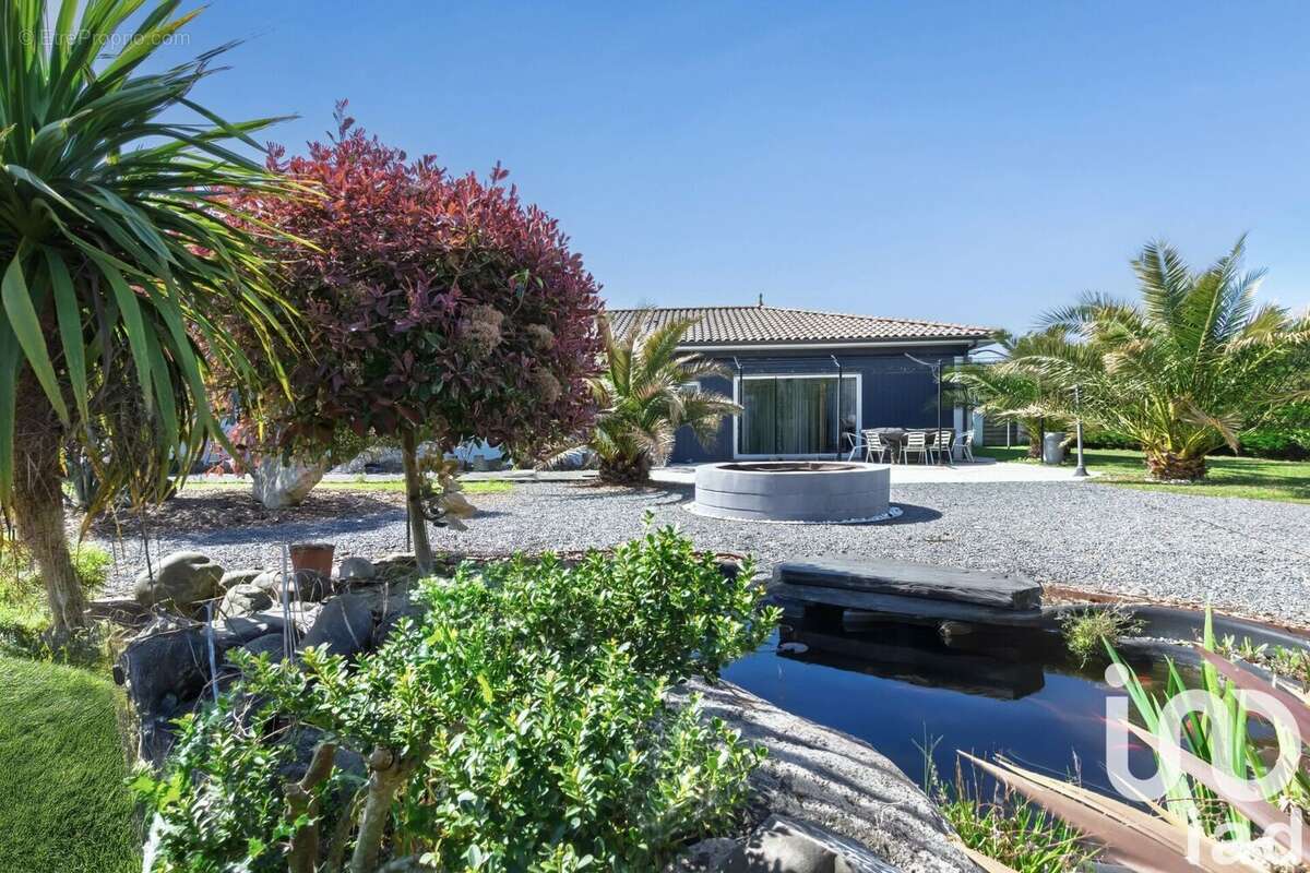 Photo 2 - Maison à IZON