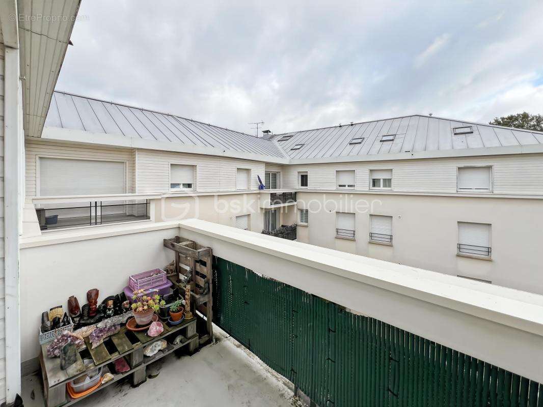 BEAU – F2 faibles charges, avec parking - Limeil-Brévannes, Parc Léon Bernard - photo 6