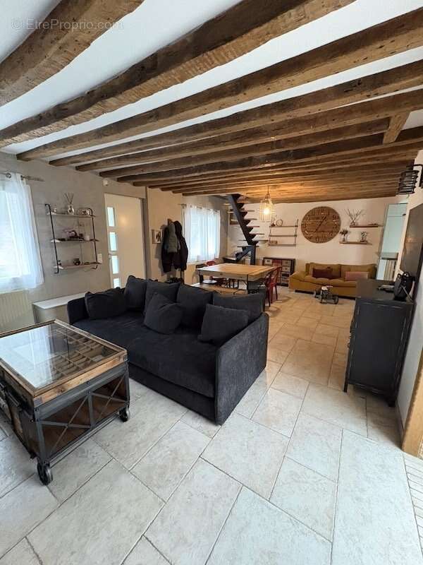 Maison à CHATEAUFORT