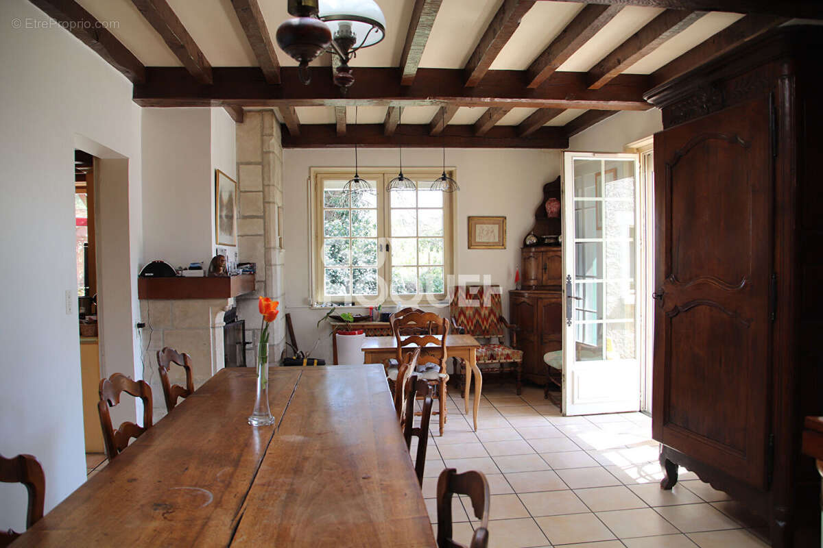 Maison à ASSIEU