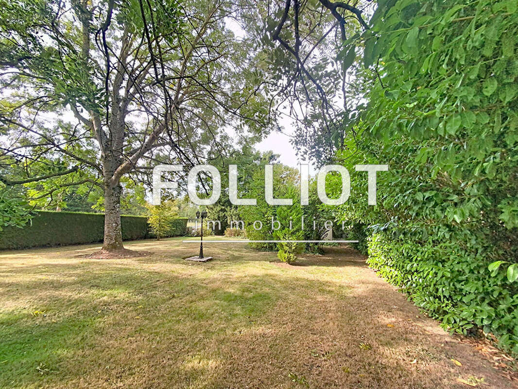 Maison à CESNY-BOIS-HALBOUT