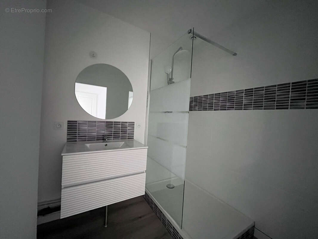 Appartement à CARNOULES