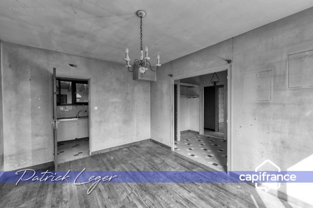 SAINT MARTIN DE RE (17), maison à rénover de 95 m² sur terrain de plus de 730m² en zone UB - photo 13